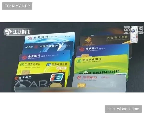 掌敏洁随手一发照片就像在炫富，我的银行卡默默关机了